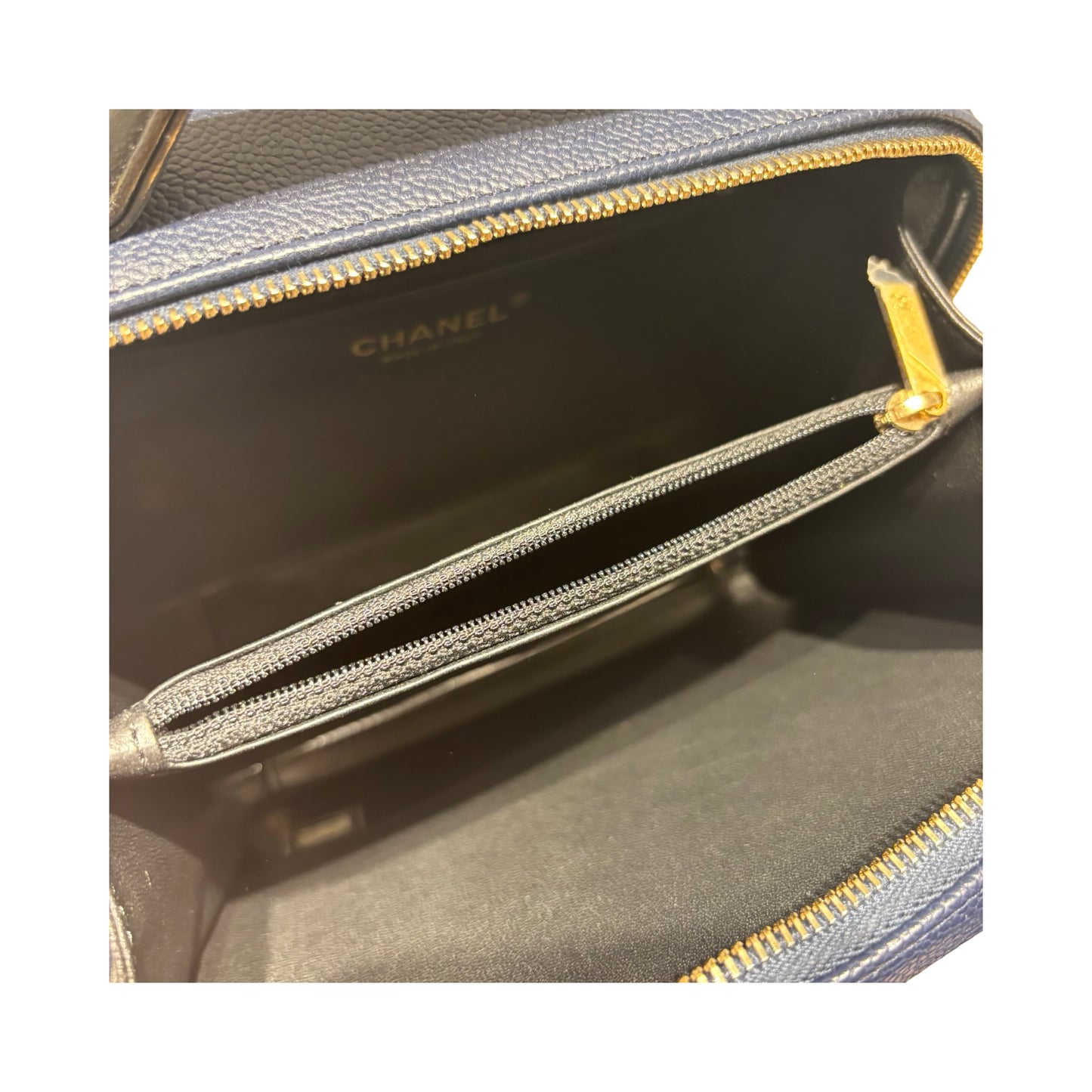 CHANEL VANITY CASE TWO WAY SHOULDER BAG ［20000229］