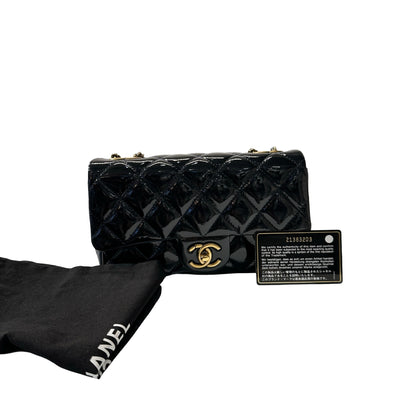 Used CHANEL Patent Leather MINI FLAP 20 CM Chain Shoulder Bag Navy Blue GHW