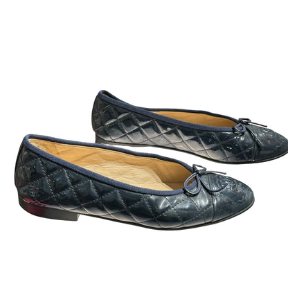 CHANEL NAVY SHOES [3001029]