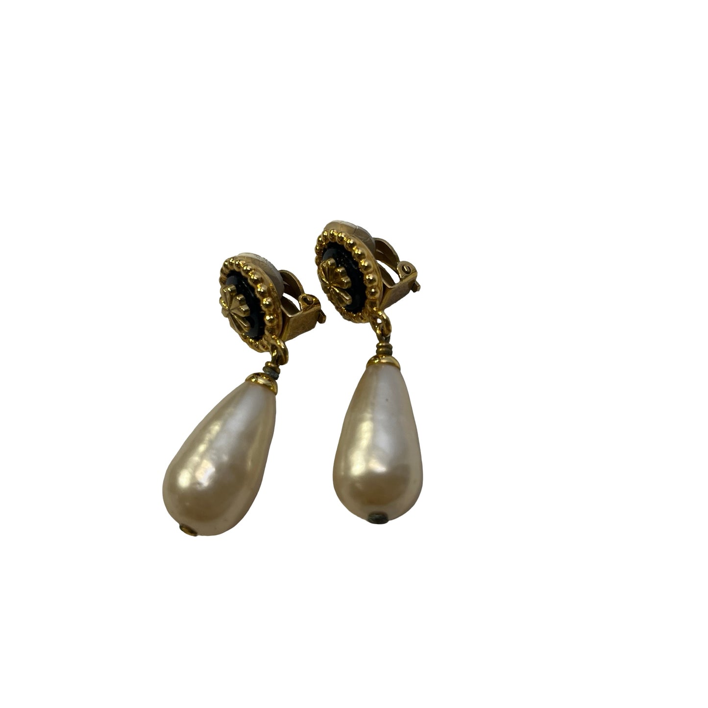 Used CHANEL Flower motif Faux pearl drops Vintage CC Pearl Drop Earrings Earrings Gold Black Pearl