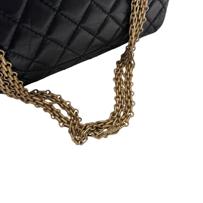 CHANEL Chain Shoulder Bag