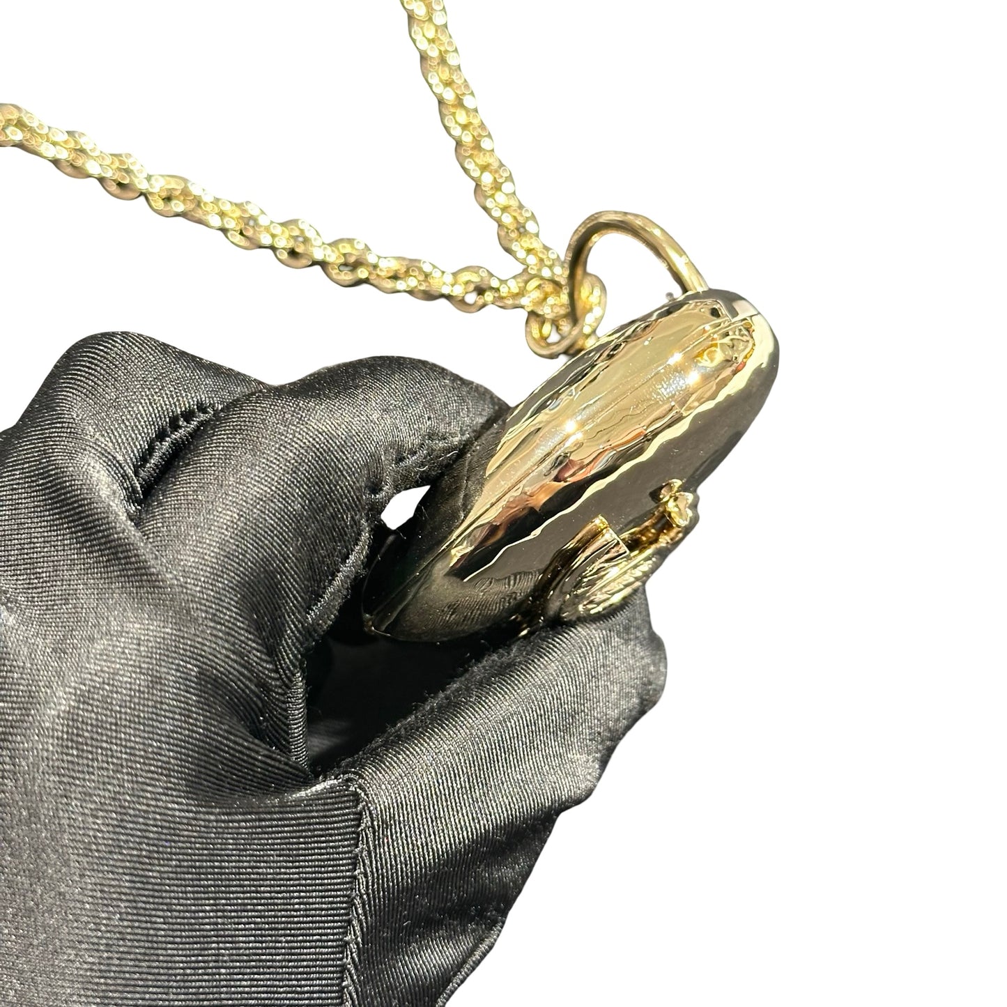 Used Chanel Necklace GHW