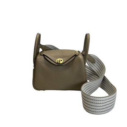 Brand New HERMES Clemence Lindy Handbag Etoupe