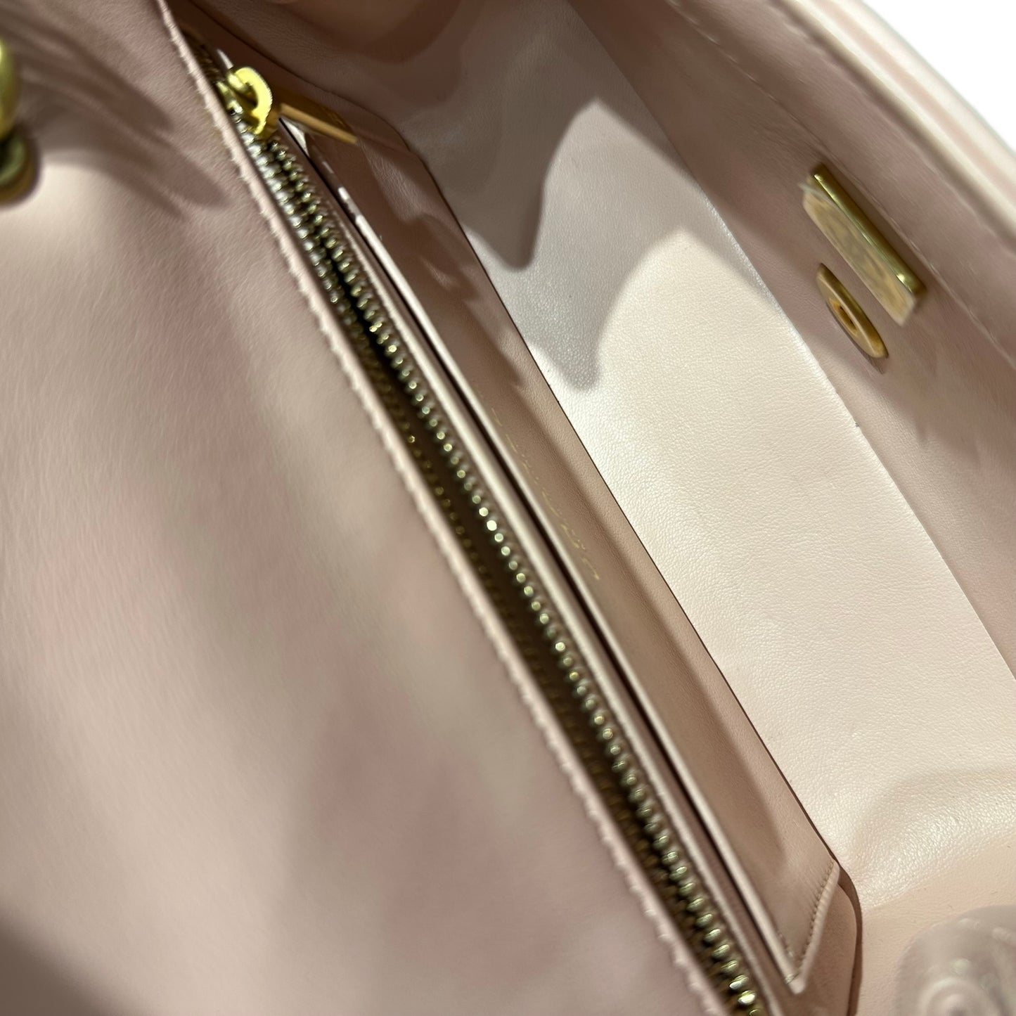 CHANEL MINI FLAP 20 CM [3001120]