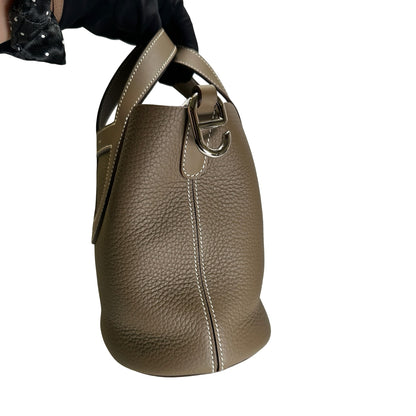 Used HERMES Clemence Swift In the Loop Handbag Etoupe