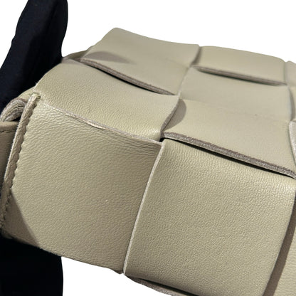 Used BOTTEGA VENETA Intrecciato Leather Cassette Shoulder Bag Green
