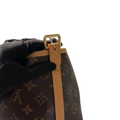 LOUIS VUITTON Hobo Bag