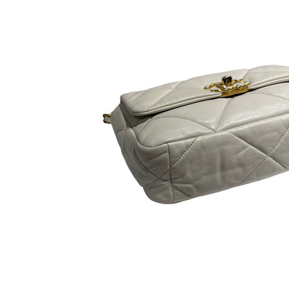 CHANEL 19 HANDBAG SMALL WHITE [3000355]
