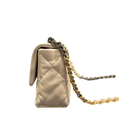 Used CHANEL Lambskin Quilted Chanel 19 Chain Shoulder Bag Cream White GHW