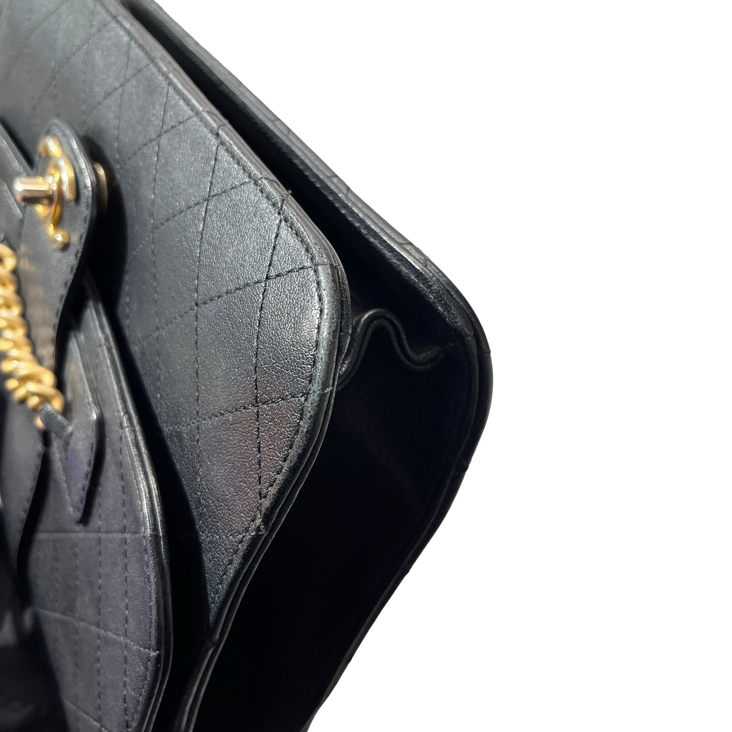 Used CHANEL Calfskin Leather Cross Body Cross Body Bag Black