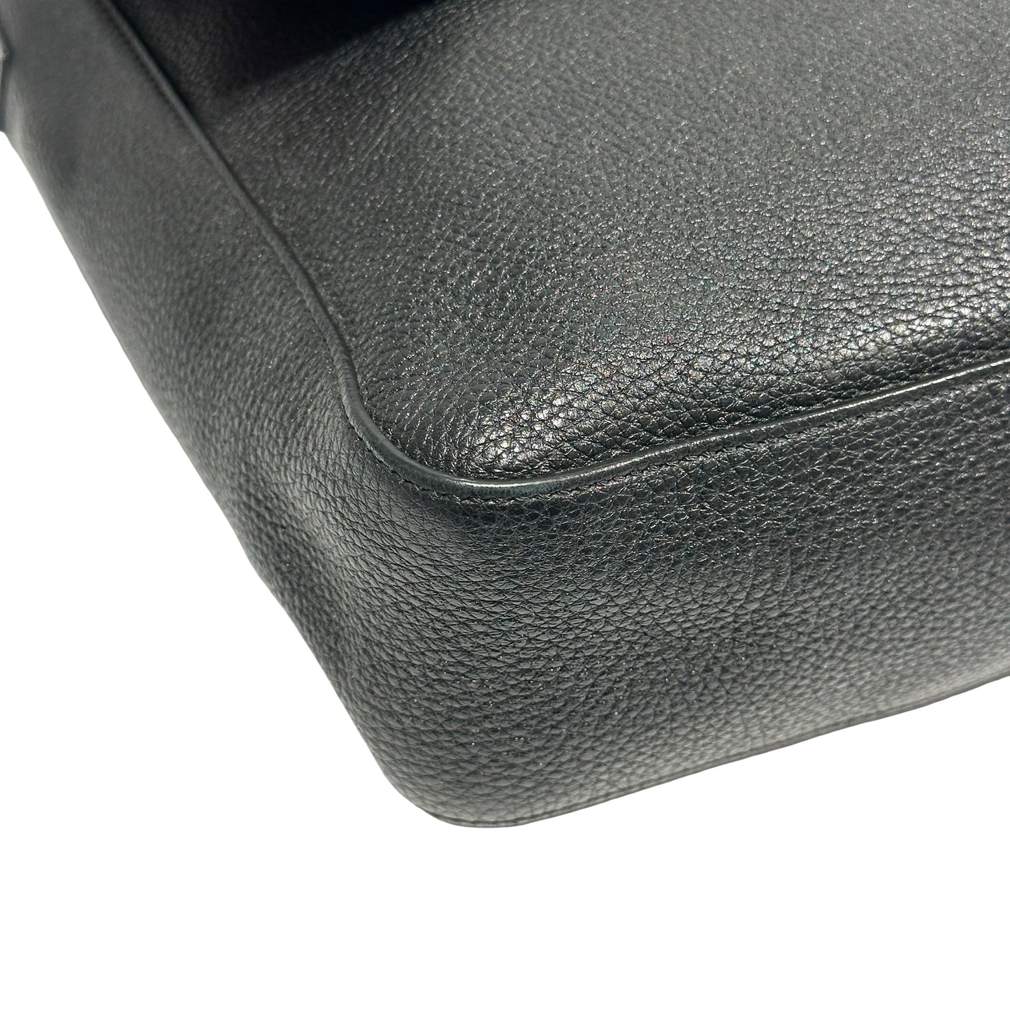 Used FENDI Calfskin Leather Baguette messenger Messenger Bag PHW Black