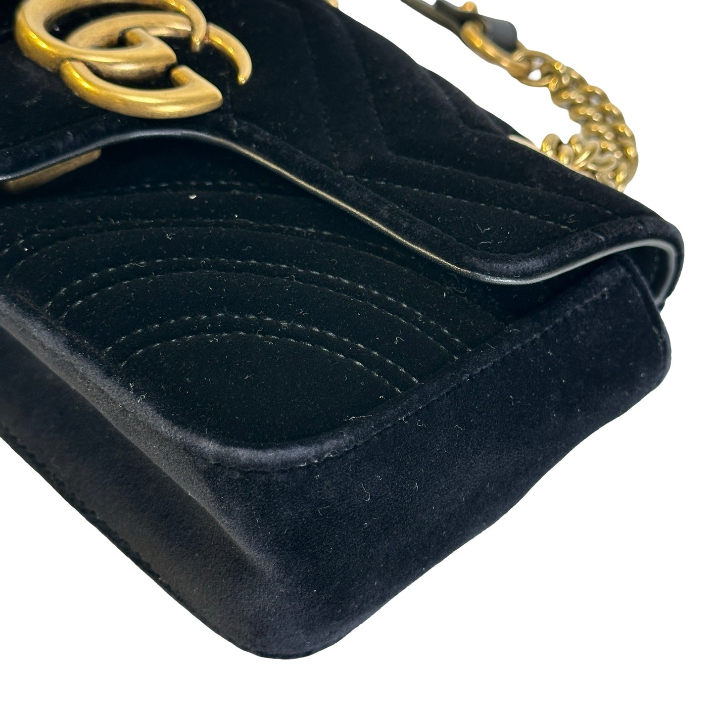 Used GUCCI Chevron Velvet GG Marmont Shoulder Bag Black