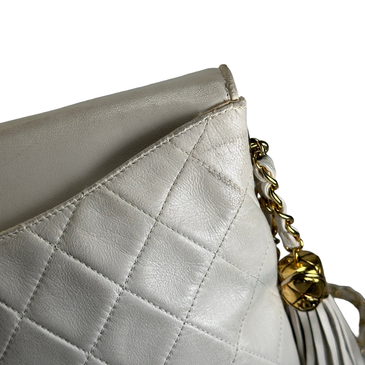 Used CHANEL Quilted Leather Quilted Flap Bag Handbags White GHW