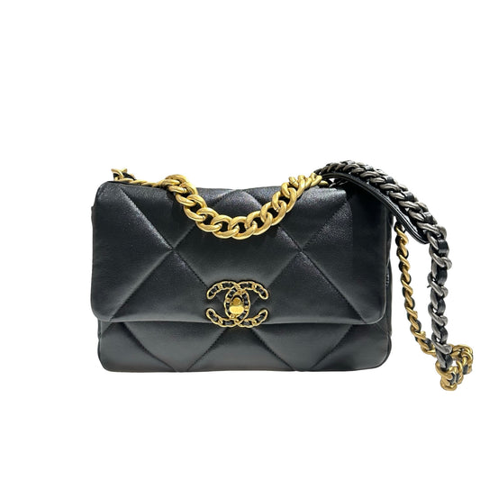 CHANEL 19 SMALL BLACK GHW LAMBSKIN [30001040]