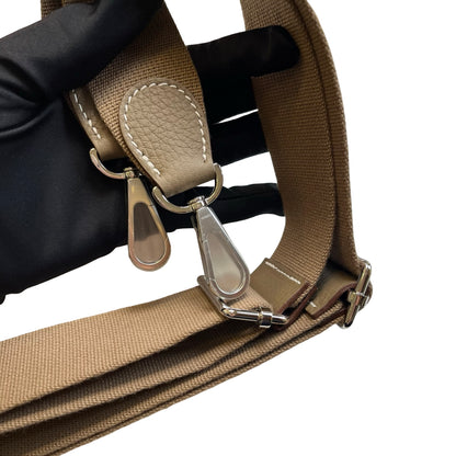 Brand New HERMES Leather Evelyne 23 Shoulder Bag Etoupe PHW
