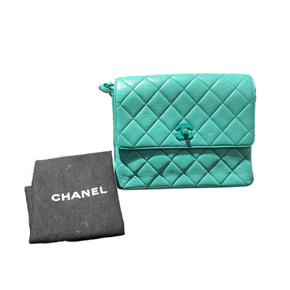 Used CHANEL Vintage flag Flat bag Green GHW