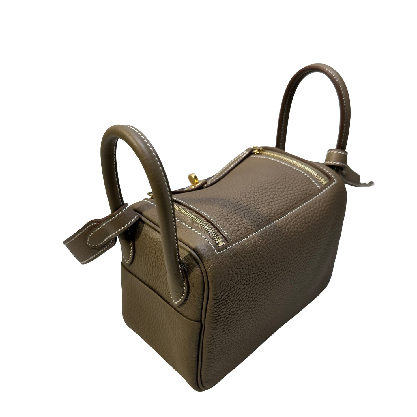 Brand New HERMES Clemence Leather Lindy Handbag Etoupe