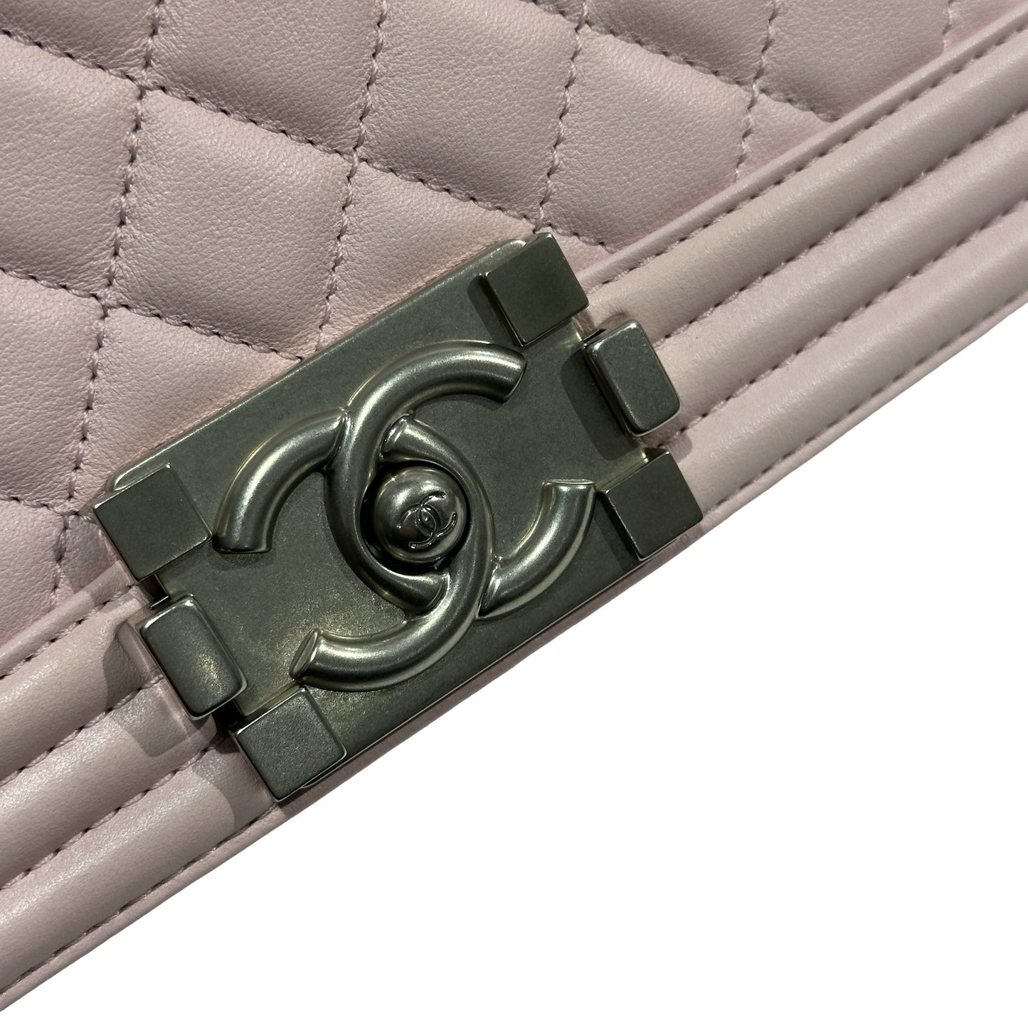 Used CHANEL Quilted Lambskin Boy Chanel Shoulder Bag Light Pink PHW