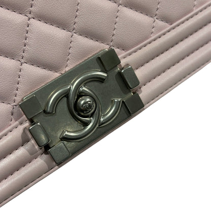 Used CHANEL Quilted Lambskin Boy Chanel Shoulder Bag Light Pink PHW