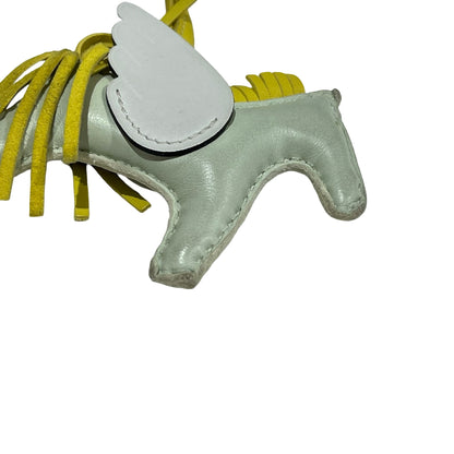 Used HERMES Leather Rodeo Pegase Rodeo Vert d'Eau Craie Lime