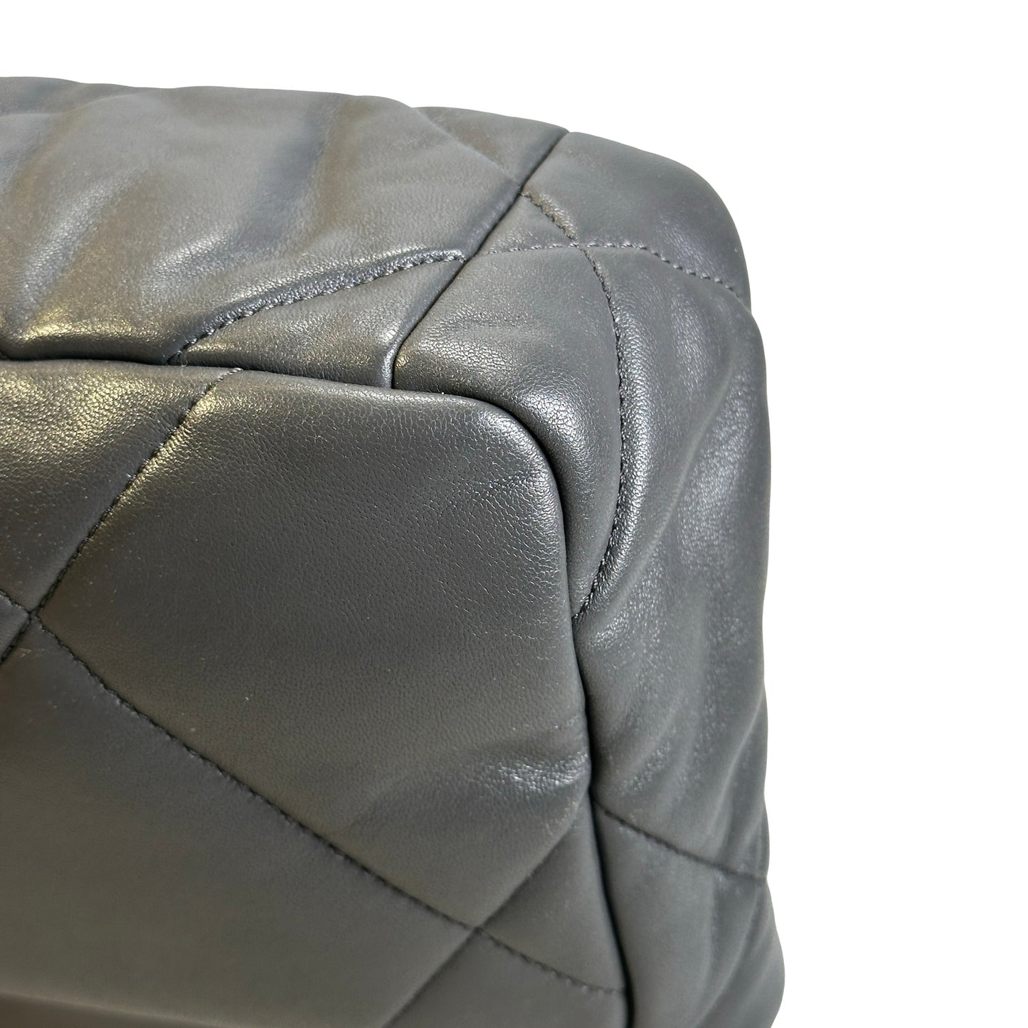 Used CHANEL Quilted Goatskin Chanel 19 Chain Shoulder Bag Grey Gold Ruthenium