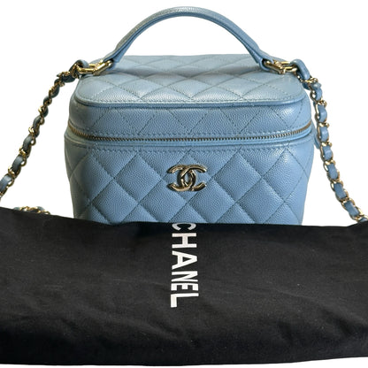 Used CHANEL Quilted Caviar Leather Vanity Case Vanity case Light Blue