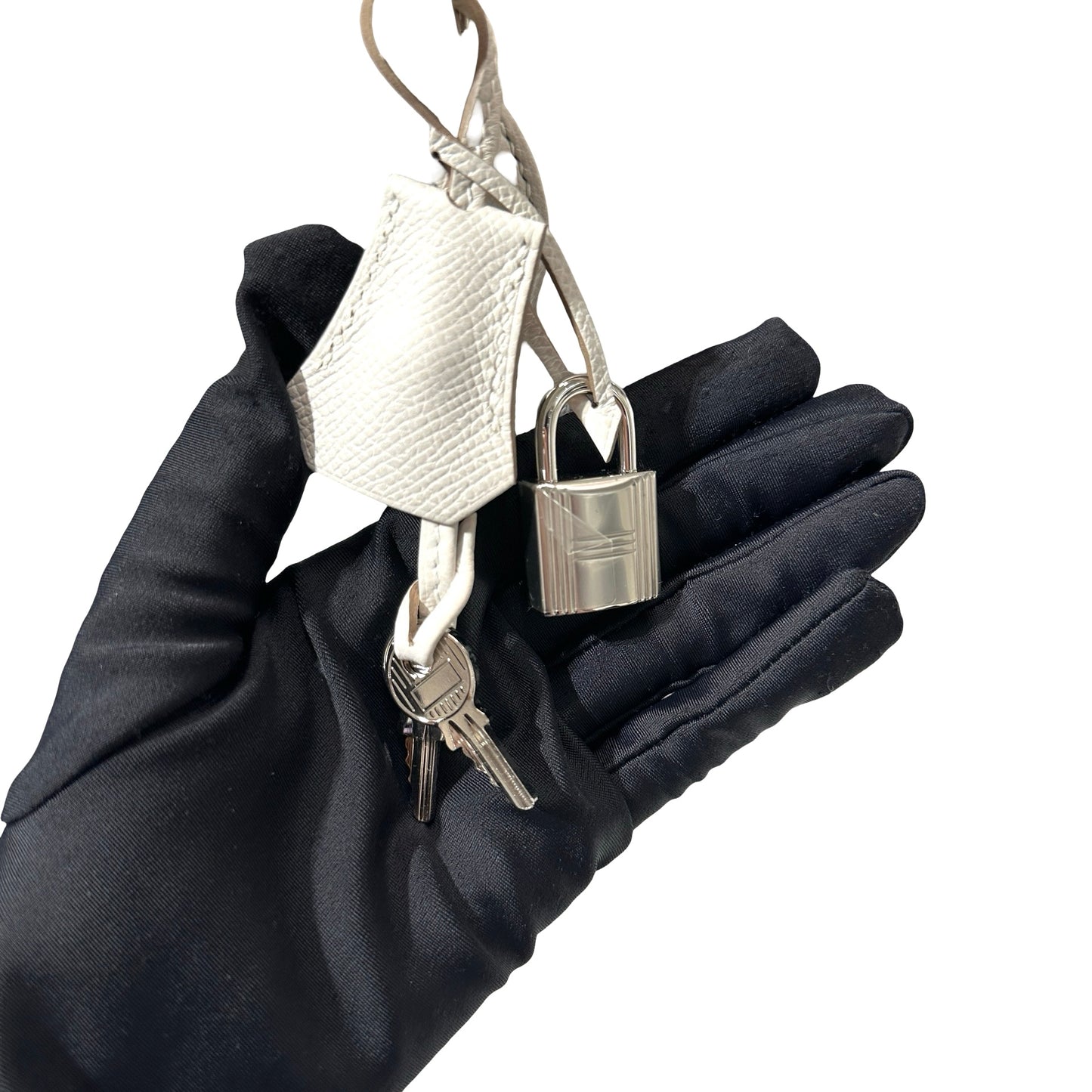 Used HERMÈS BOLIDE 25 Handbag M4 Gris Pale PHW