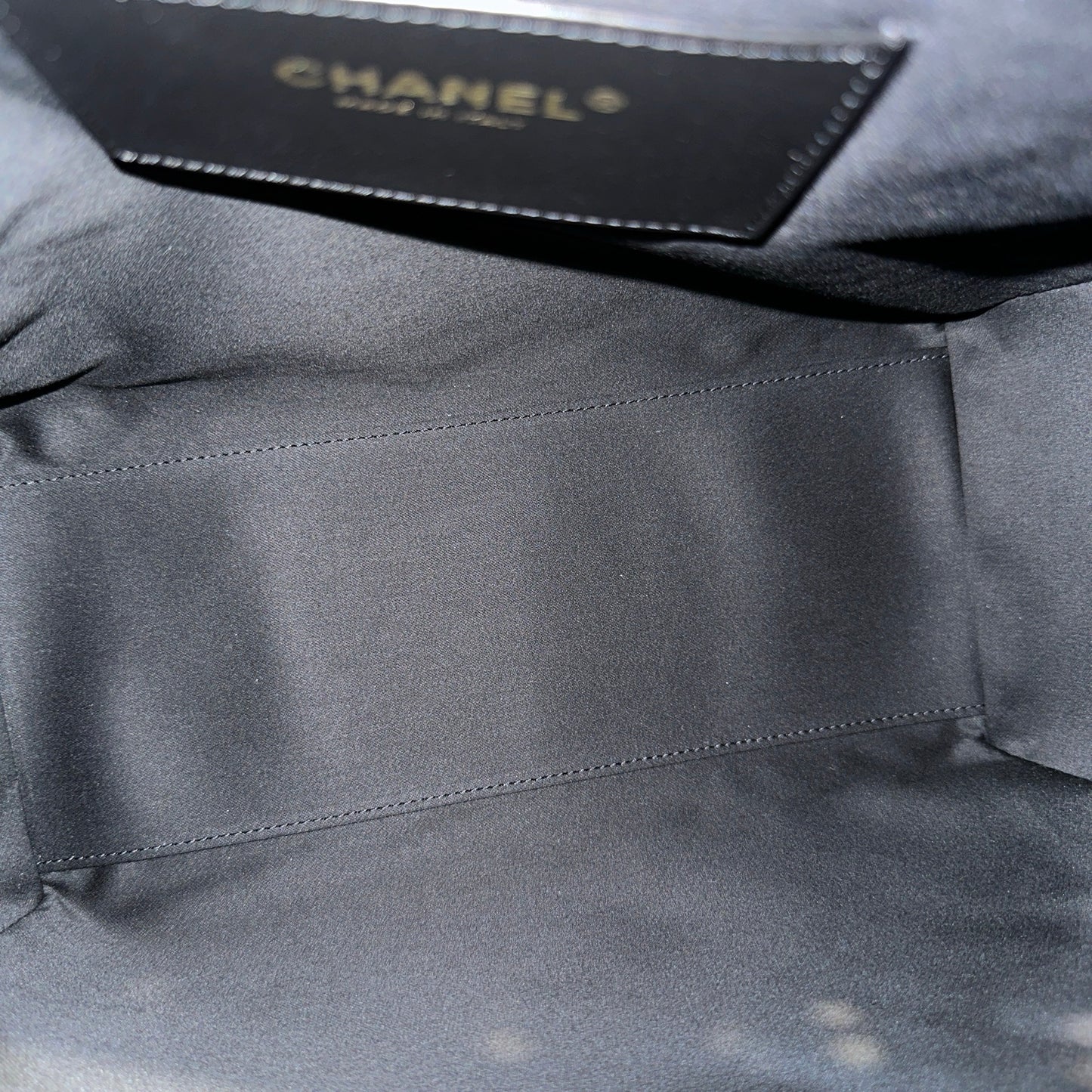 New Chanel 25 Medium Chain Shoulder Bag Black GHW