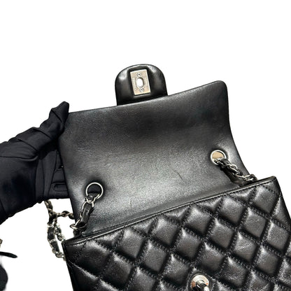 CHANEL FLAP BAG 20CM [3000562]