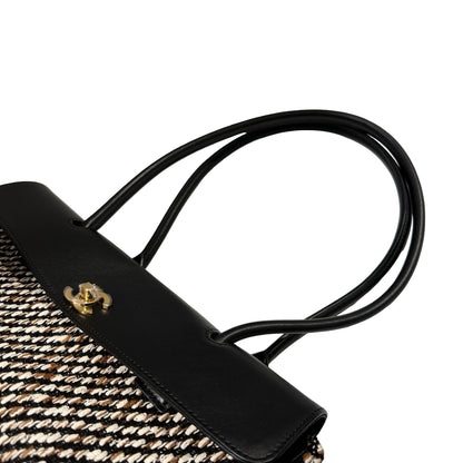 Used CHANEL Tweed Leather Suede Tweed and Leather CC Shoulder Bag Shoulder Bag Black Brown White