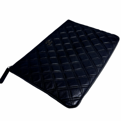 CHANEL BLACK LAMBSKIN CLUTCH PHW [20004170]