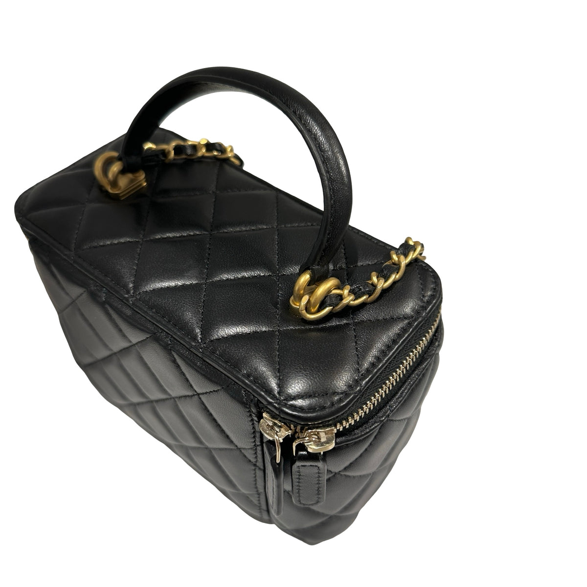 Used CHANEL Matelassé Lambskin Vanity Case Vanity case Black Gold
