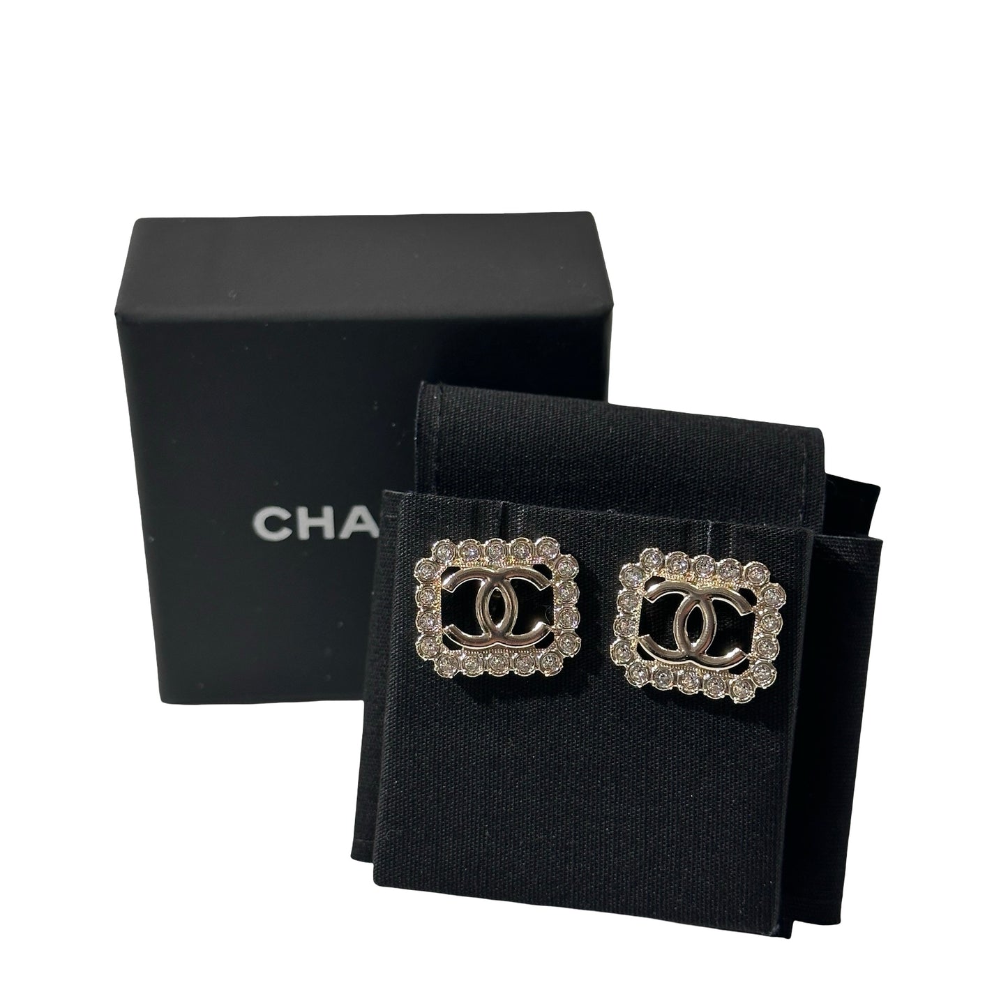 Used Chanel White Gold Earrings PHW