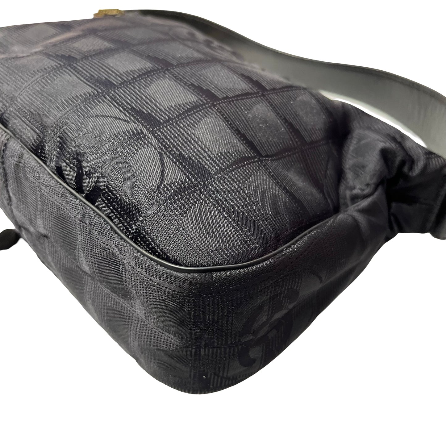 Used CHANEL Vintage Chanel Black CC Shoulder Bag Black GHW