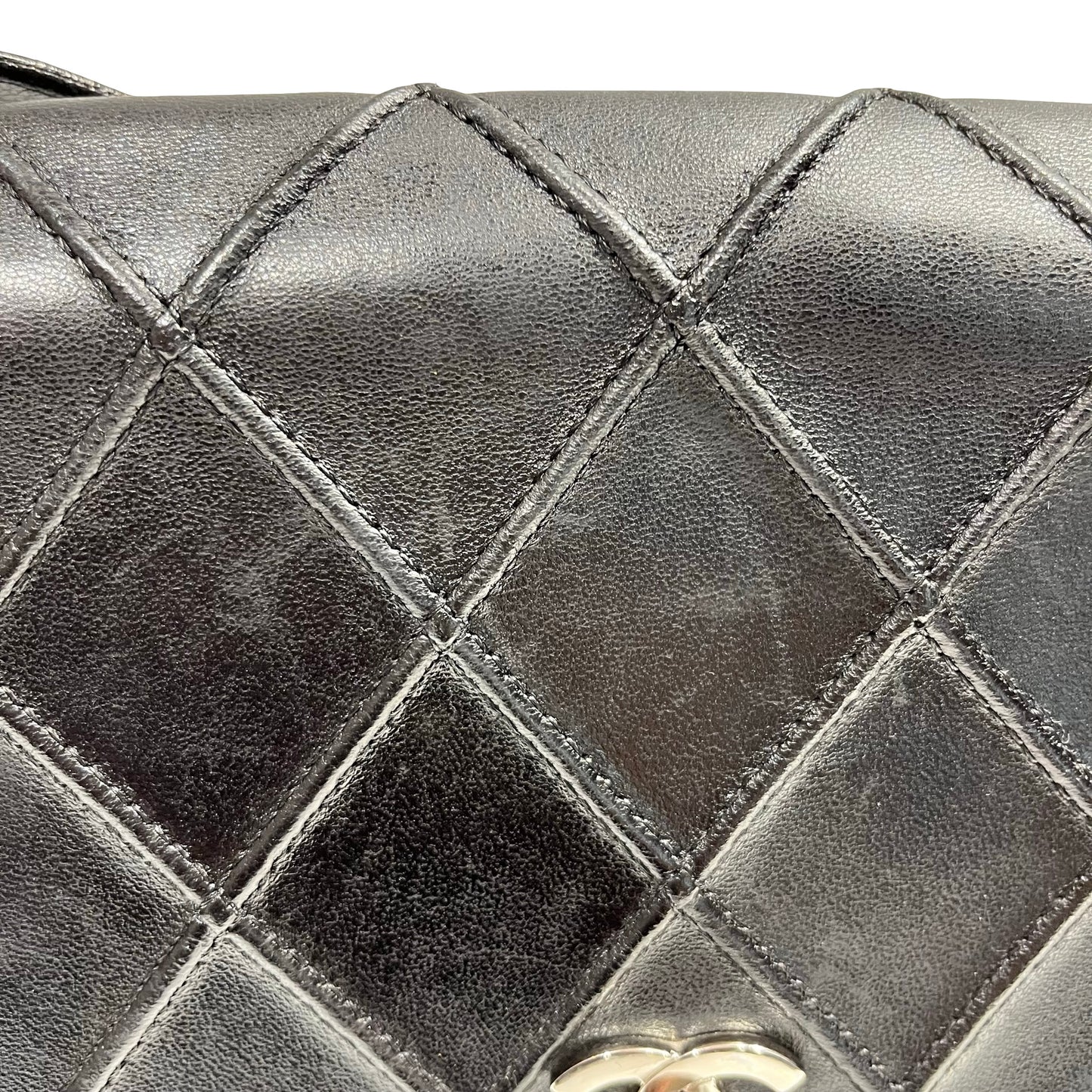 CHANEL QUILTED VINTAGE BLK SHOULDER BAG [3001101]