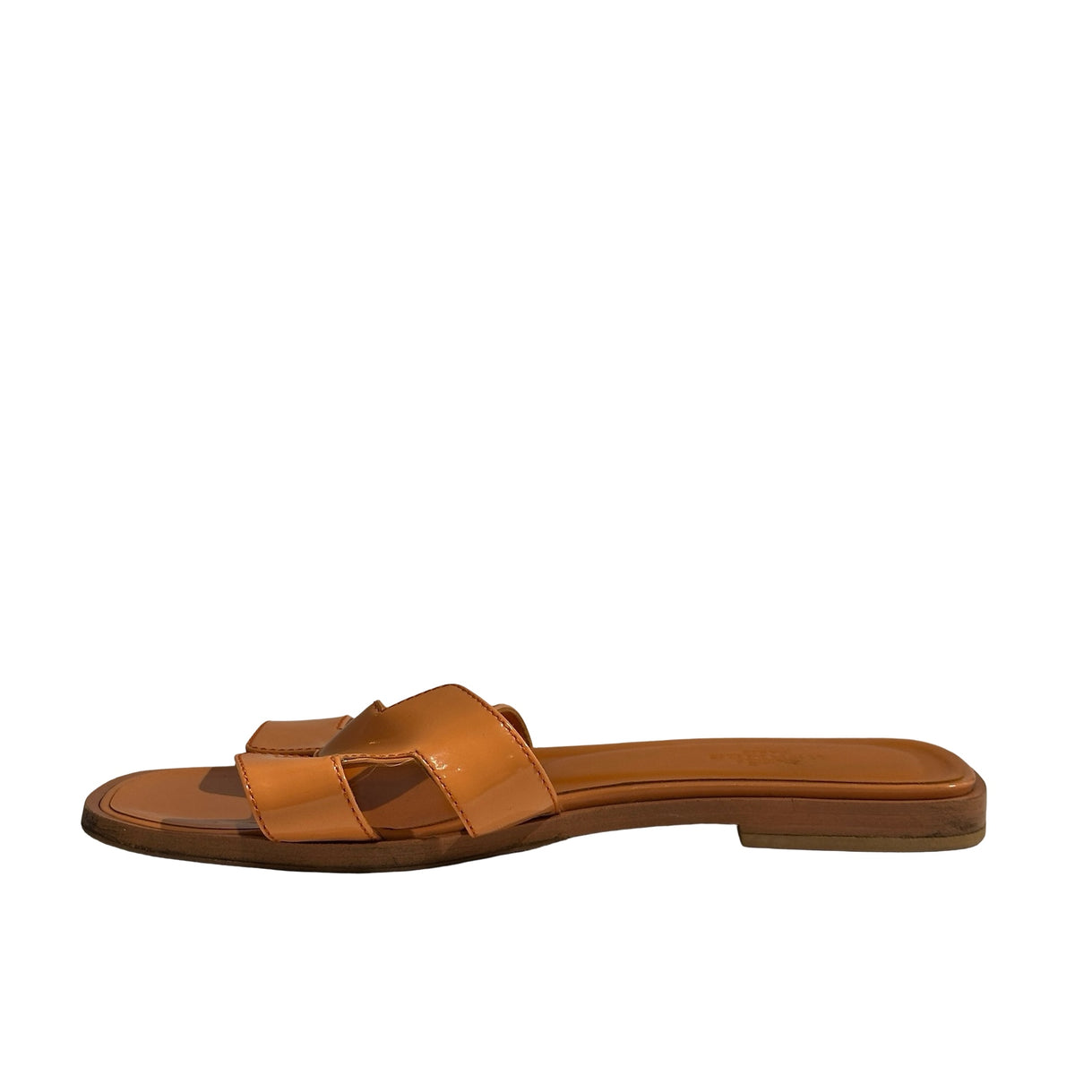 HERMES Smooth Calfskin Leather Oran Heels Gold/Tan