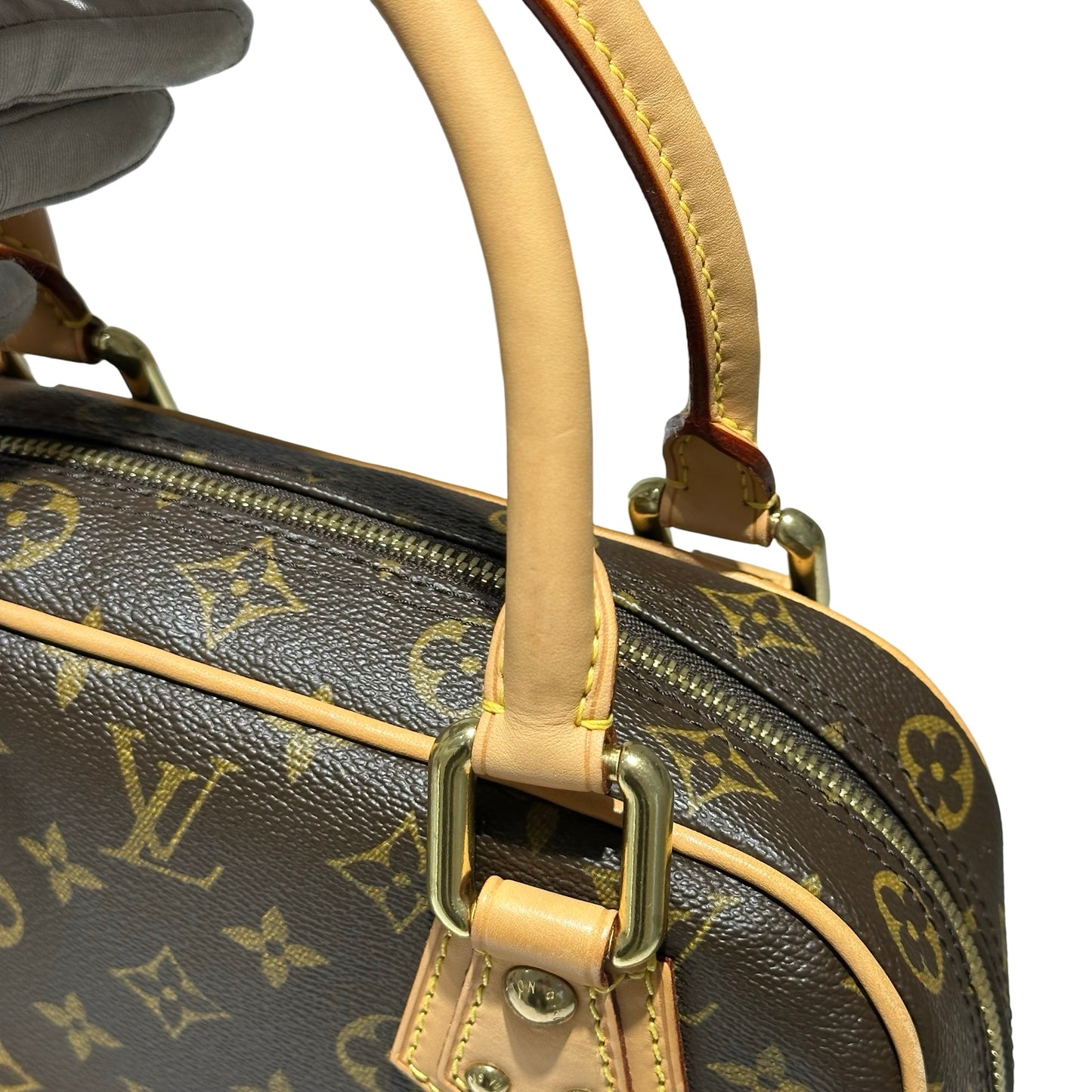 Monogram Coated Canvas Manhattan PM Hand bag [101655]