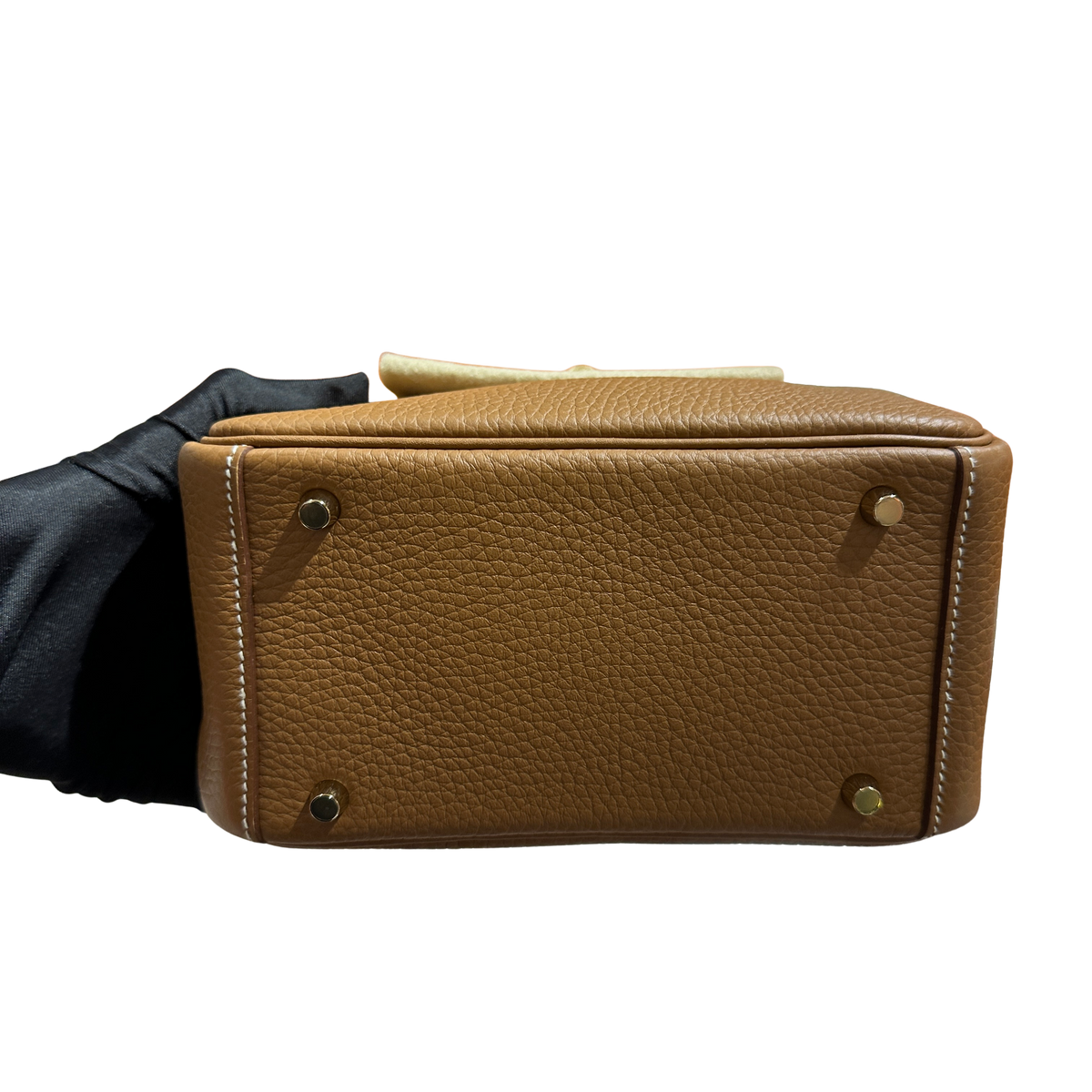 Brand New HERMES Taurillon Clemence Lindy Mini II Shoulder Bag Gold