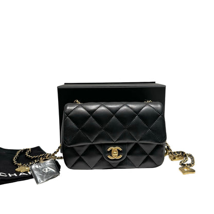 CHANEL CF20 WITH HEART CC [20000114]
