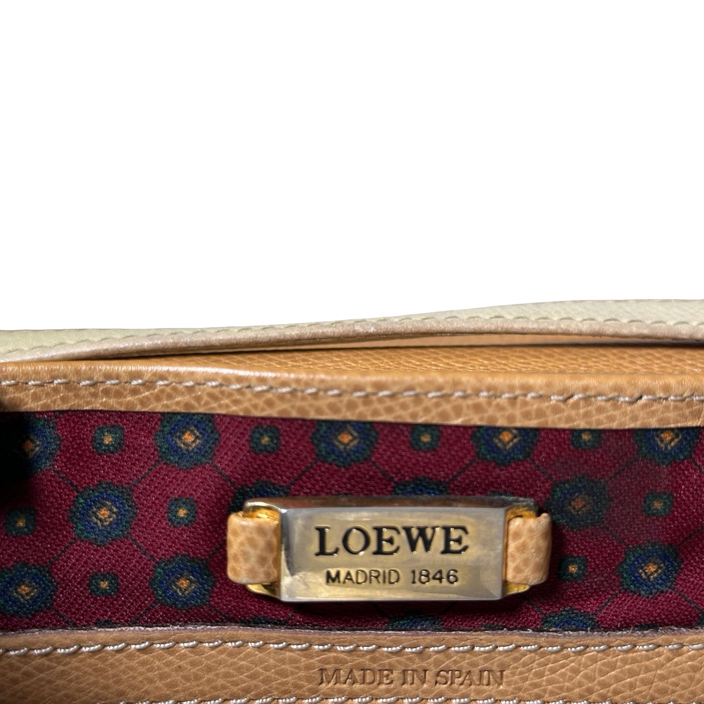 Used LOEWE Lambskin Leather Vintage Shoulder Shoulder Bag Beige Yellow