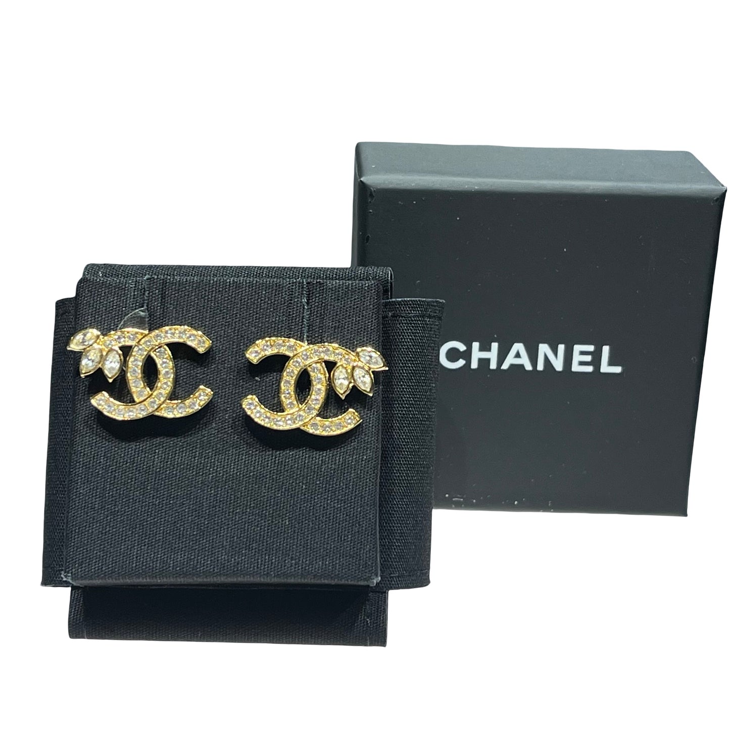 Used CHANEL Earrings Accessories GHW