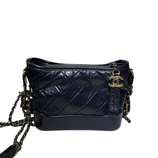 Used CHANEL Calfskin Leather Chain Shoulder Bag Navy Blue GHW PHW