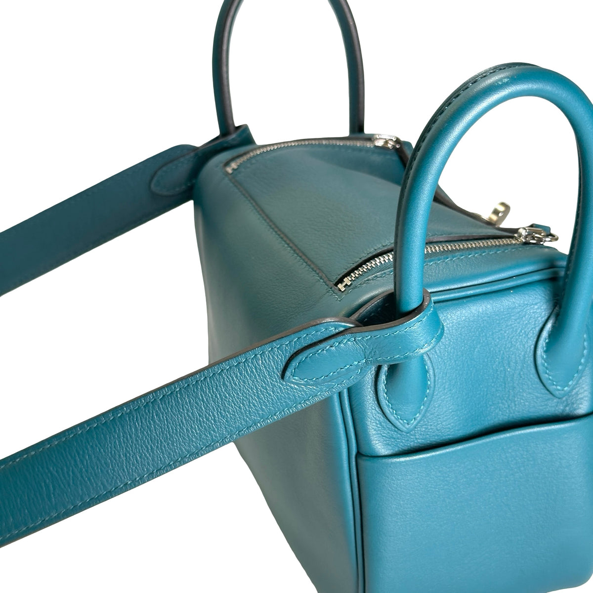 Used HERMES Leather Lindy Handbag Green