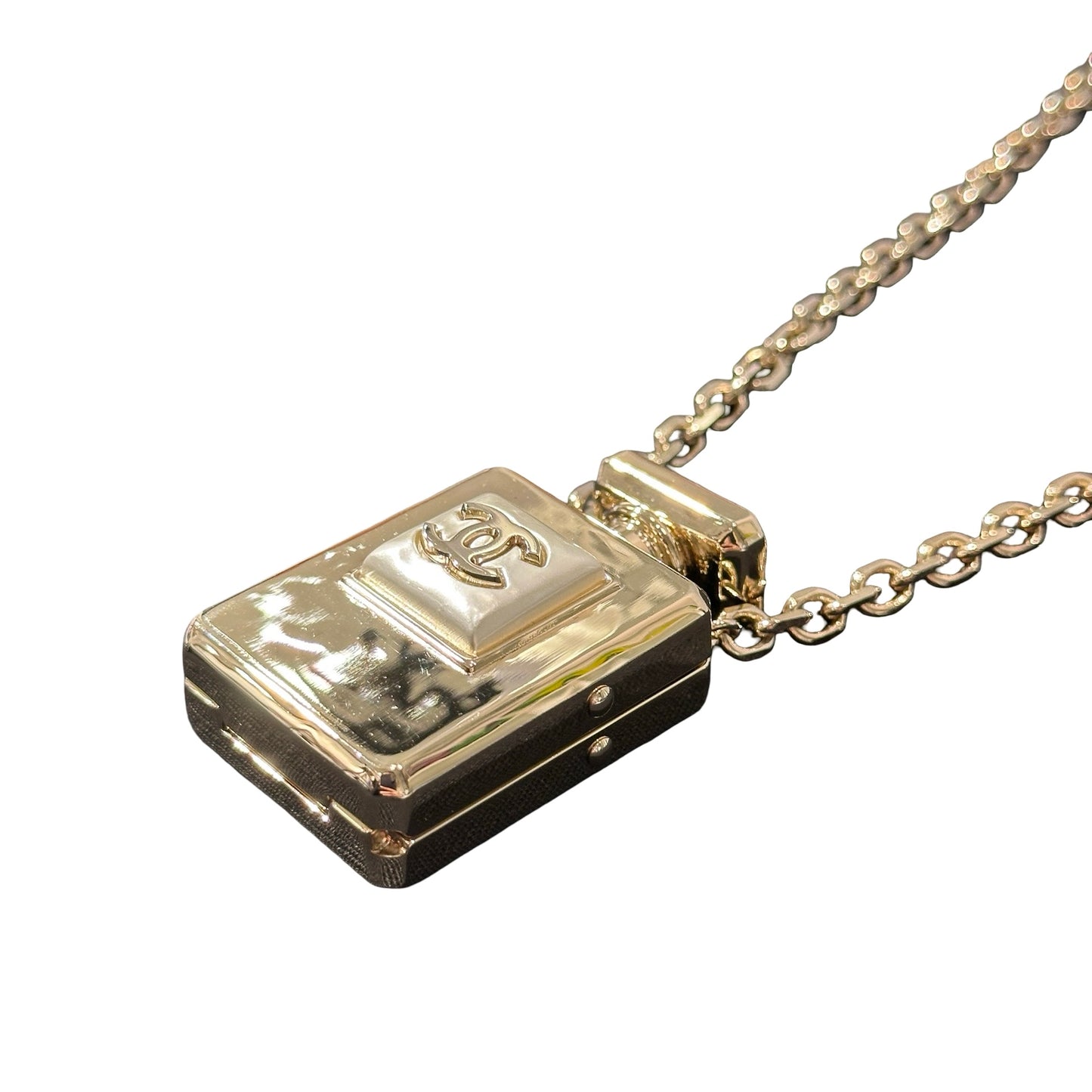 Used Chanel Yellow Gold Necklace Gold
