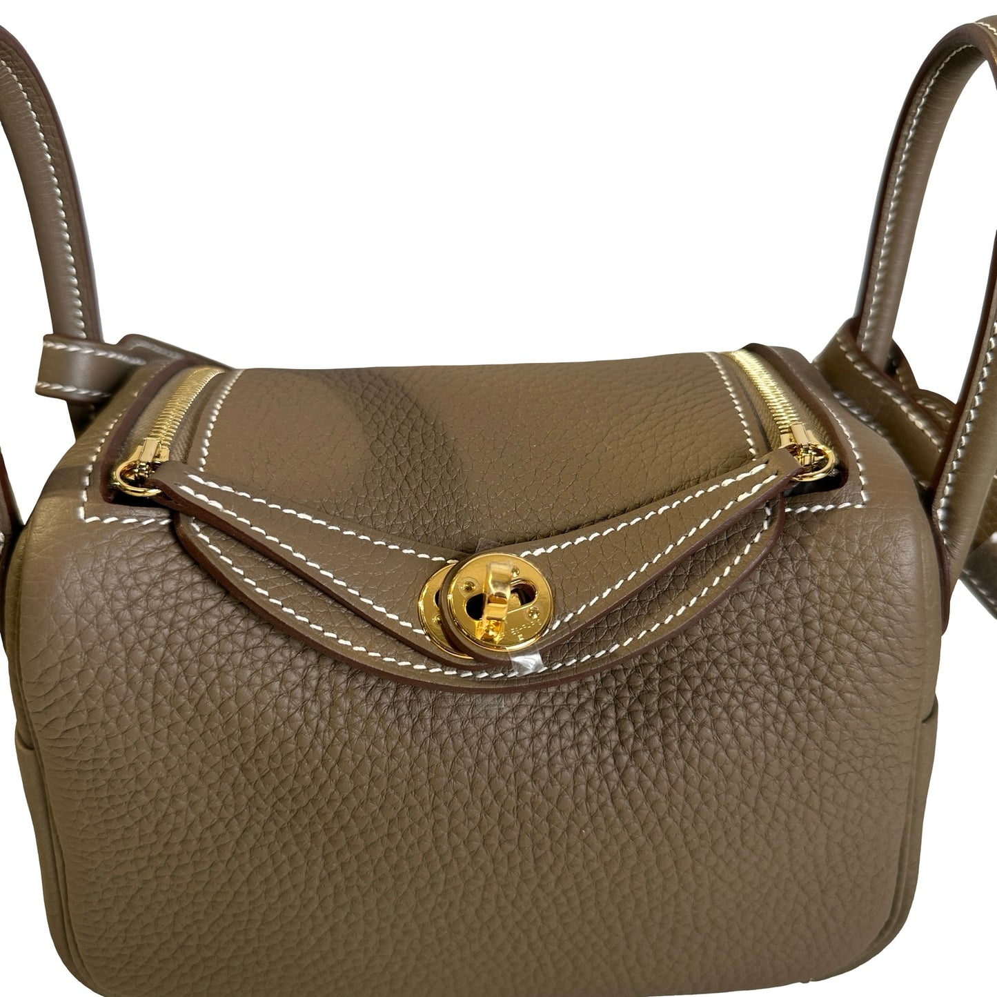 Brand New HERMES Clemence Leather Lindy Handbag Etoupe