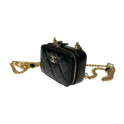 CHANEL SMALL POUCH WITH CHAIN [3000649]
