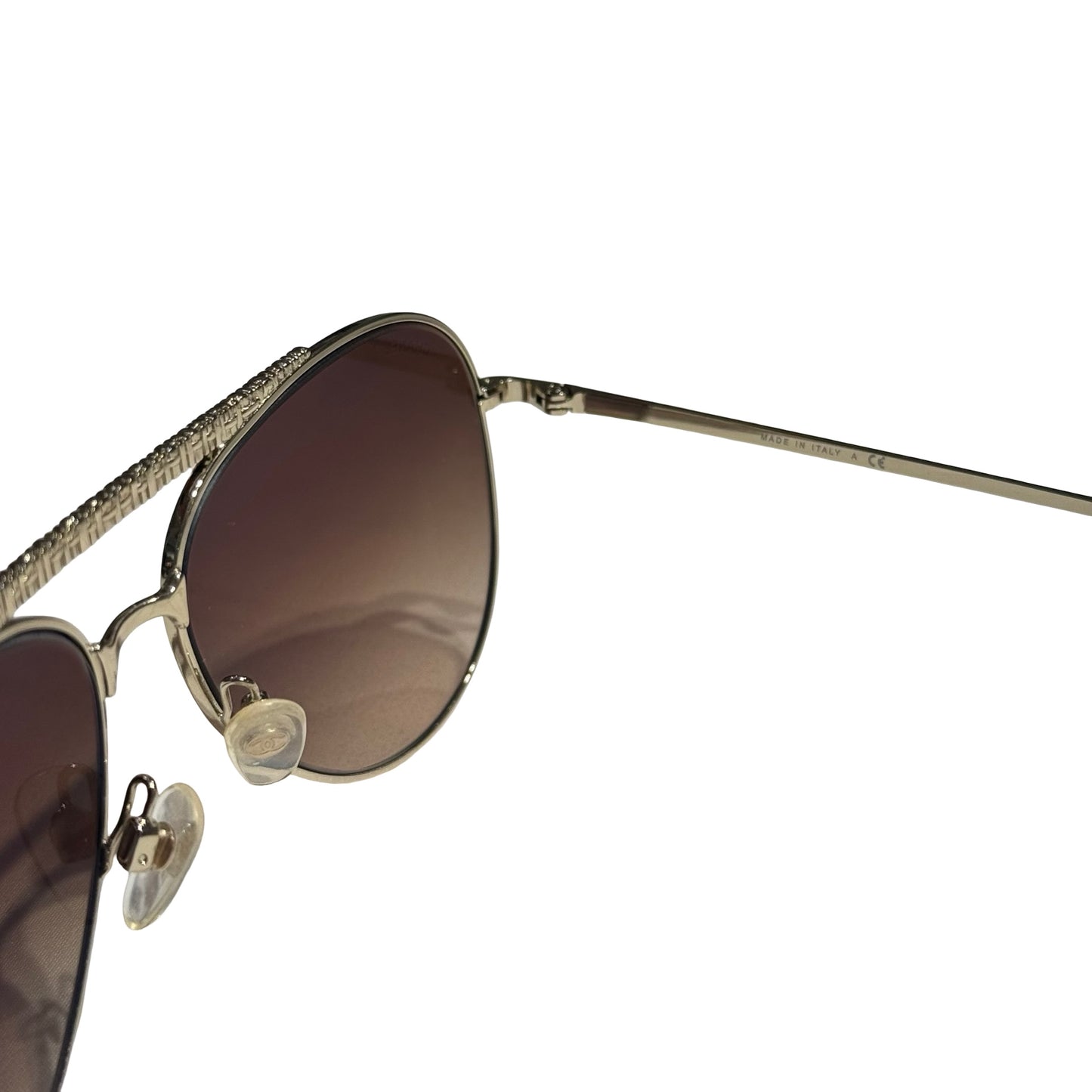 CHANEL AVIATOR SUNGLASSES [3000104]