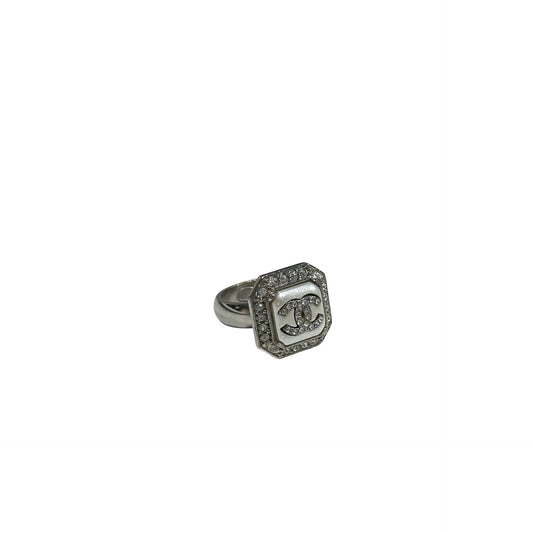 CHANEL EMERALD-SHAPED CC LOGO RING WITH CRYSTALS [3001015]