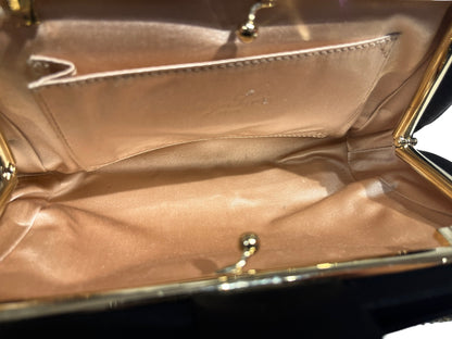 Used ROGER VIVIER Clutch Clothes Black