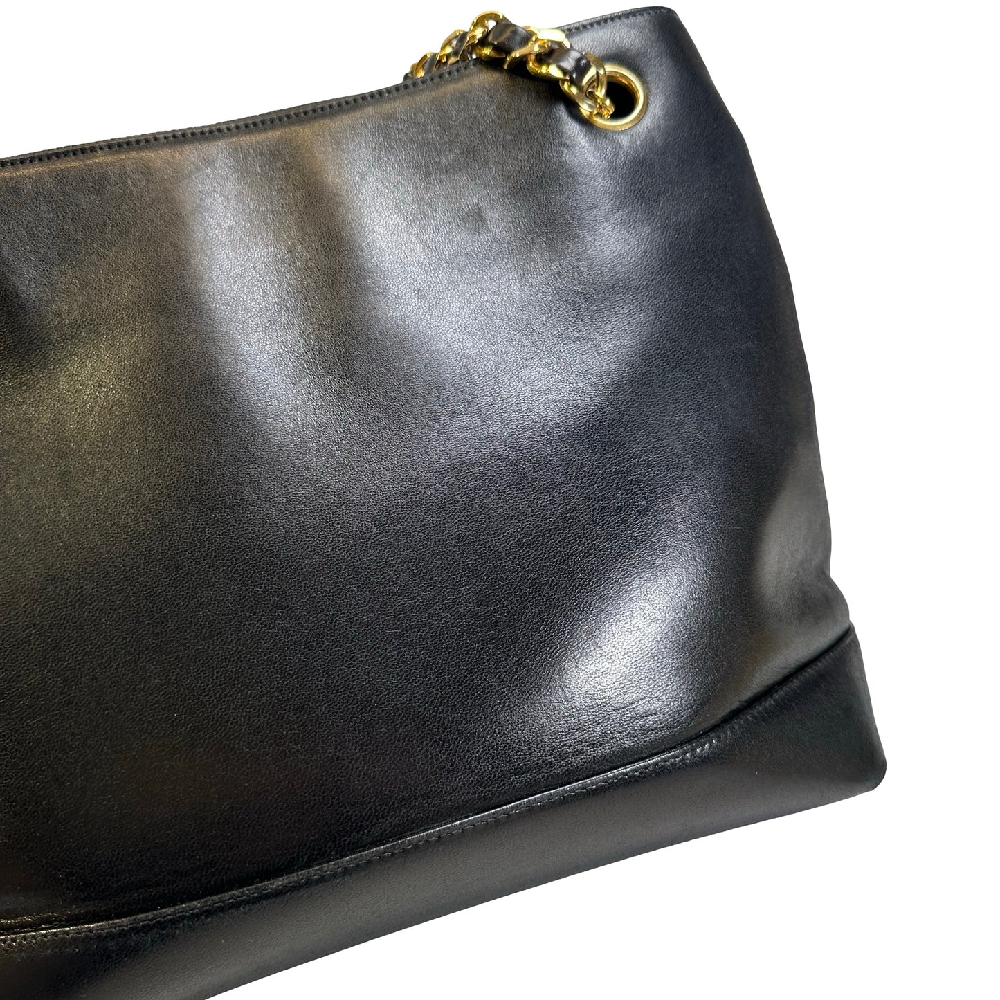 Used CHANEL solid vintage CC logo shoulder bag Shoulder Bag black